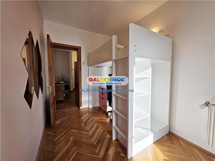 Casă cu 5 camere cu Teren 510 Mp în Balotești