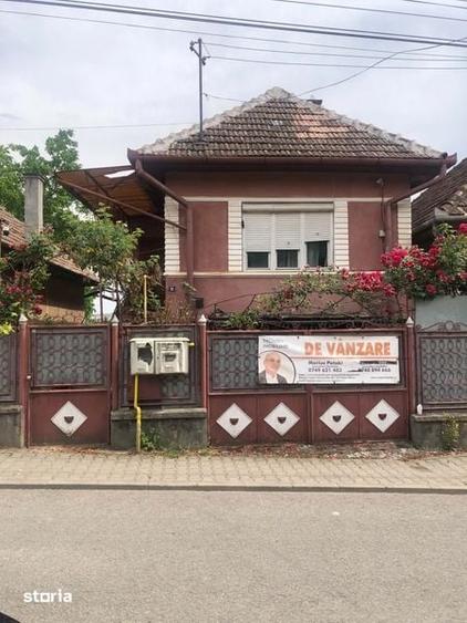 Casă cu 3 camere cu Teren 170 Mp în Central