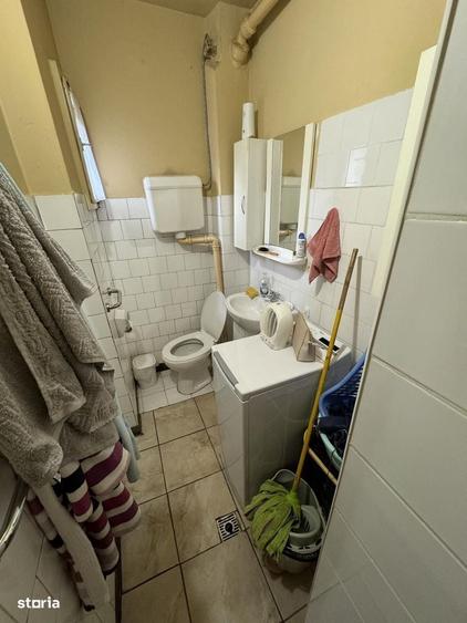 Casă cu 4 camere decomandat cu Teren 100 Mp în 14 Mai