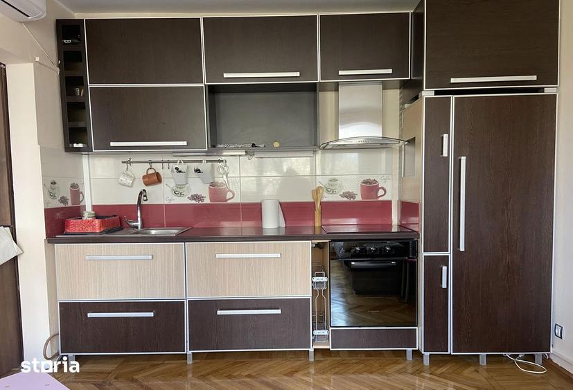 Apartament cu 3 camere în Titan