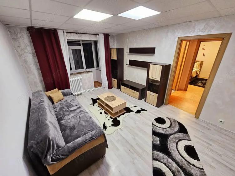 Apartament cu 2 camere decomandat în Colentina