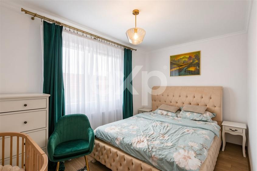 Casă cu 3 camere cu Canalizare în Sânandrei