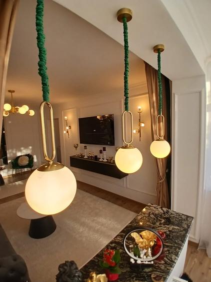 Apartament cu 2 camere semidecomandat în Brazda lui Novac