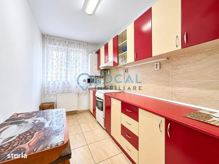 Garsonieră decomandată în Central