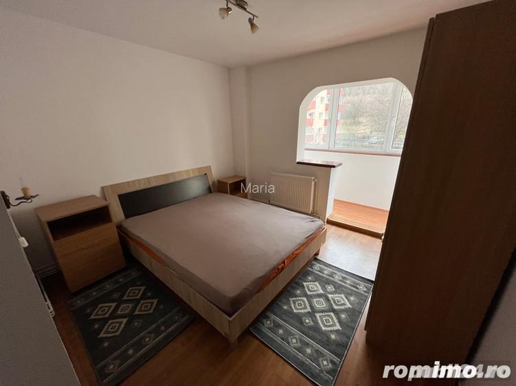 Apartament cu 3 camere de inchiriat in zona Complex