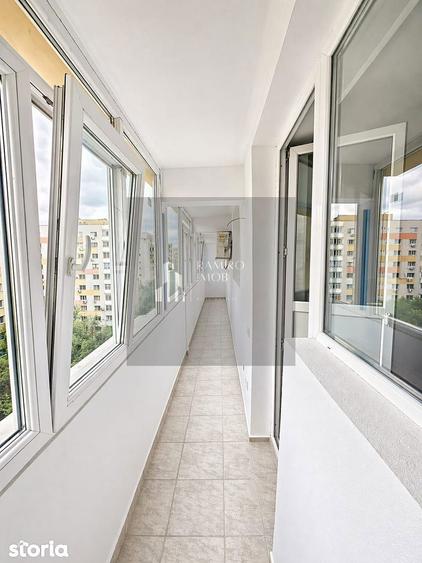 Apartament cu 3 camere în Tei