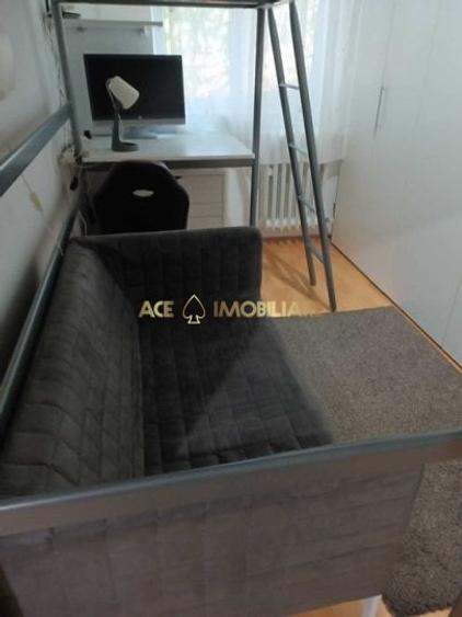 Apartament cu 3 camere decomandat, mobilat în Berceni