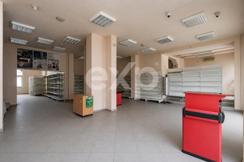 Spațiu comercial, de 250 mp, în Buziaș