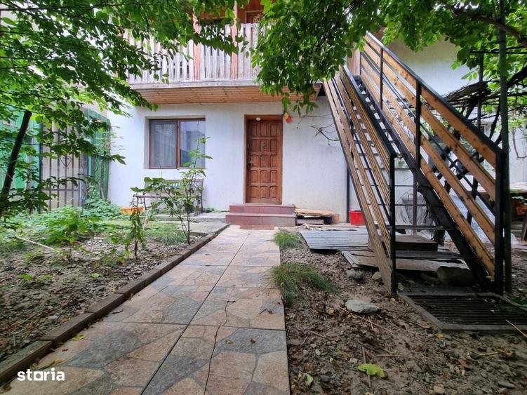Spațiu comercial, de 40 mp, în Mioriței