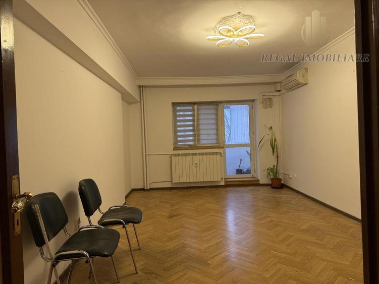 Birou, de 65 mp, în Unirii