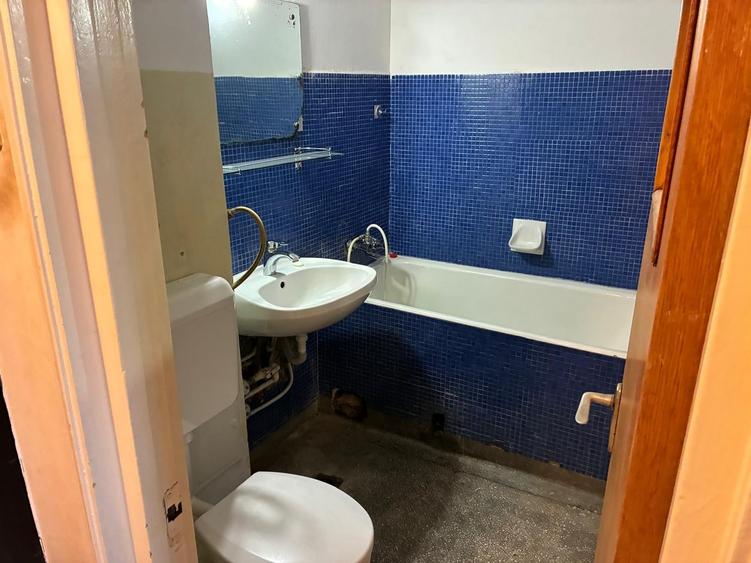 Garsonieră decomandată în Veteranilor