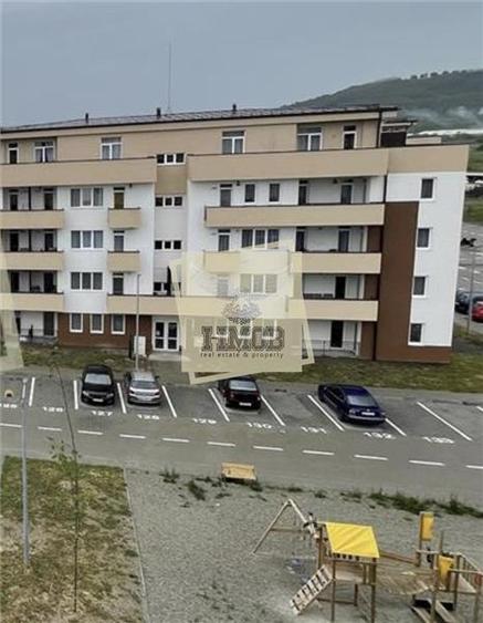 Apartament cu 2 camere decomandat, mobilat în Lazaret