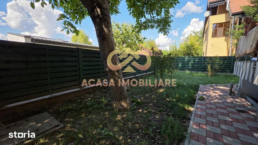 Casă cu 7 camere cu Teren 400 Mp în Tătărași