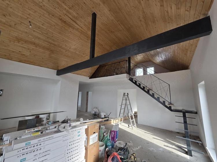 Casă cu 3 camere cu Teren 723 Mp în Sânpetru