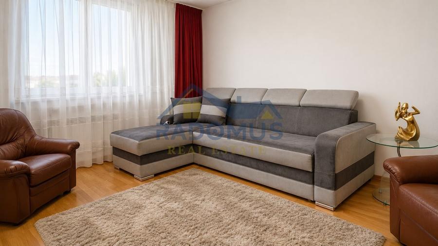Apartament cu 3 camere decomandat, mobilat în B-dul București