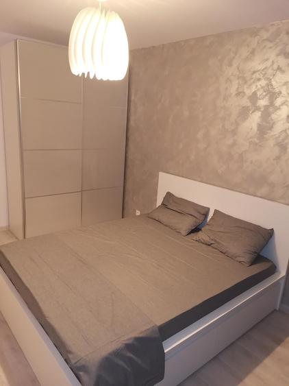 Apartament cu 2 camere semidecomandat în Theodor Pallady