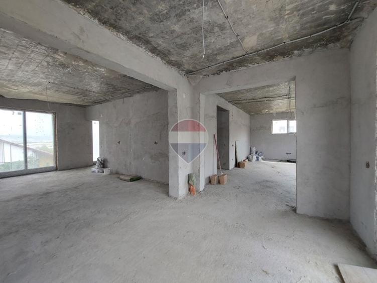 Casă individuală cu 6 camere cu Teren 515 Mp în Șelimbăr