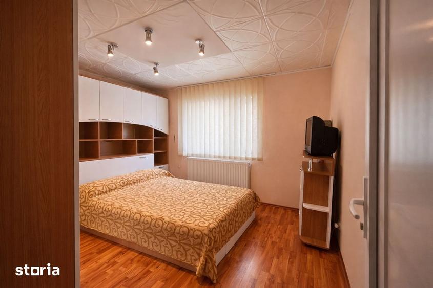 Apartament cu 3 camere decomandat în Central