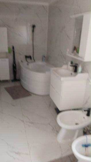 Casă cu 3 camere în Central
