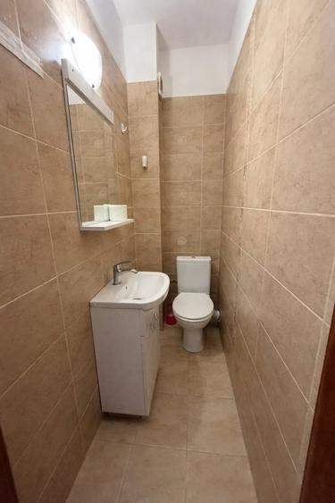 Apartament cu 3 camere decomandat în Km 4-5