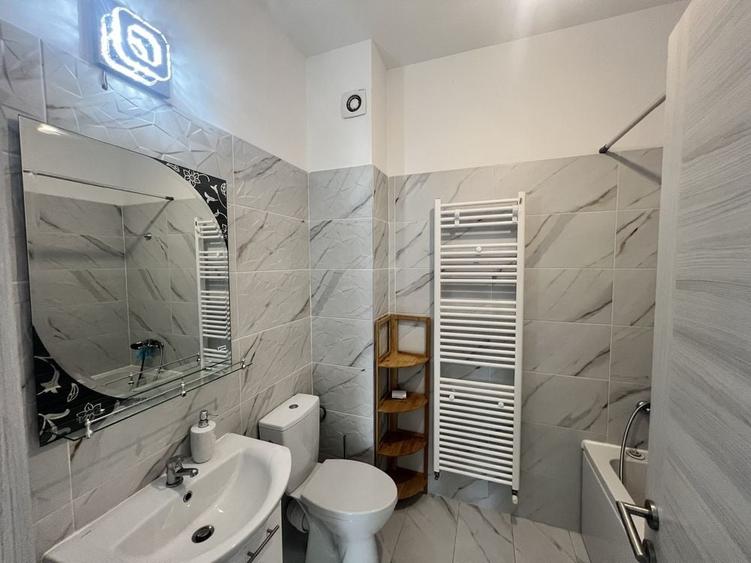 Apartament cu 2 camere decomandat în Berceni