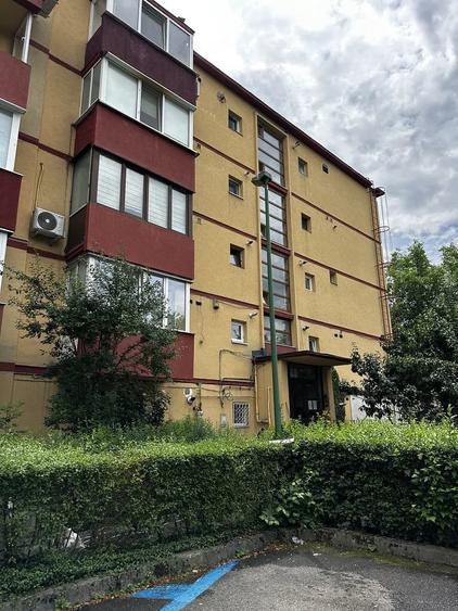 Inchiriez apartament 2 camere AFI mall Centru civic brasov - 1