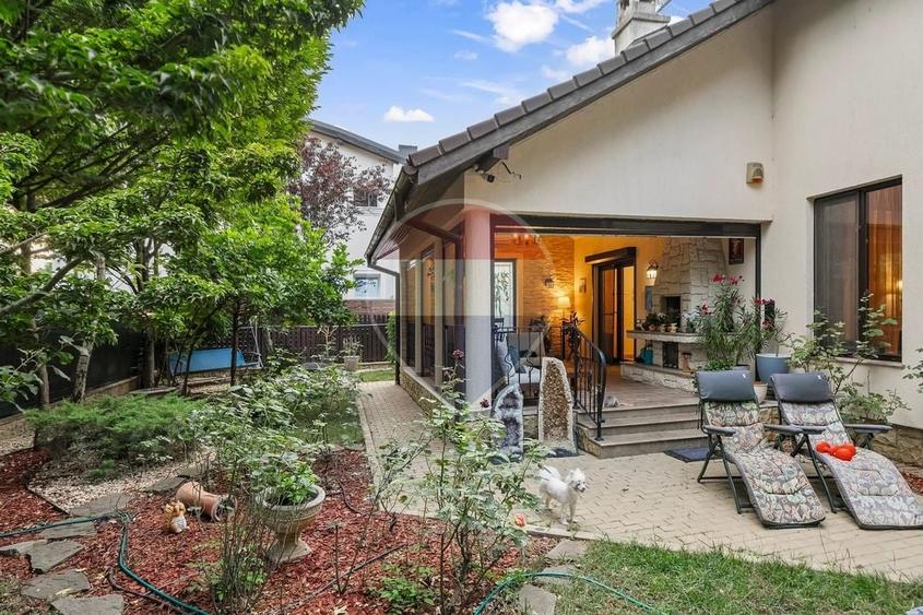 Casă individuală cu 6 camere cu Teren 535 Mp în Pipera