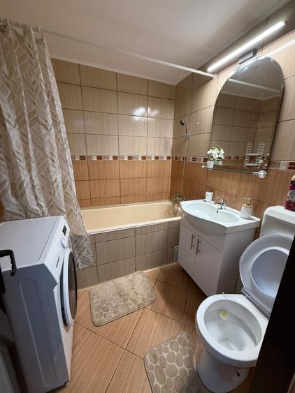 Inchiriez apartament 2 camere - 8