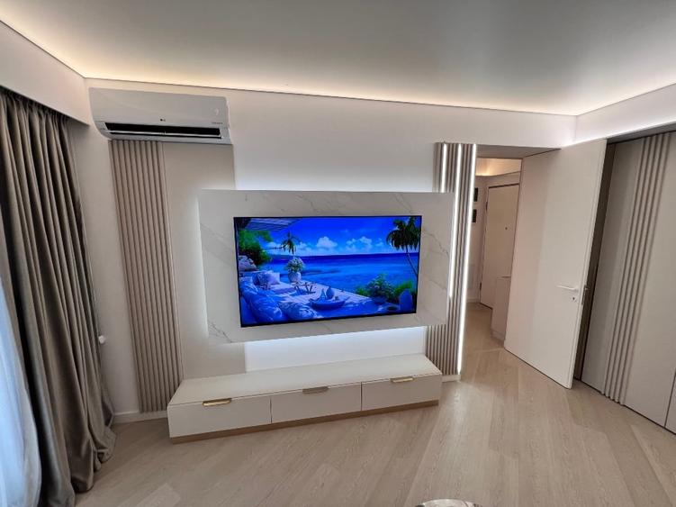 Apartament cu 2 camere decomandat, mobilat în Central