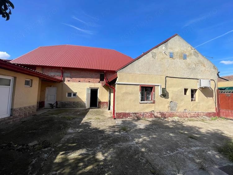 Casă cu Teren 548 Mp în Dudeștii Noi