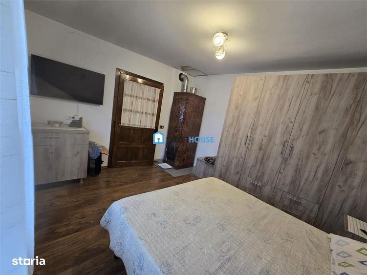 Casă cu 4 camere în Central