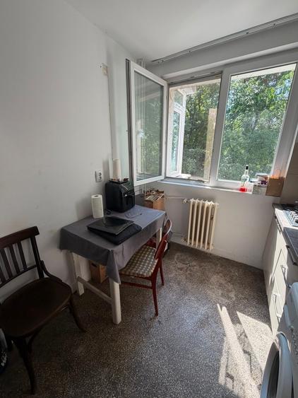 Apartament cu 2 camere semidecomandat în Titan