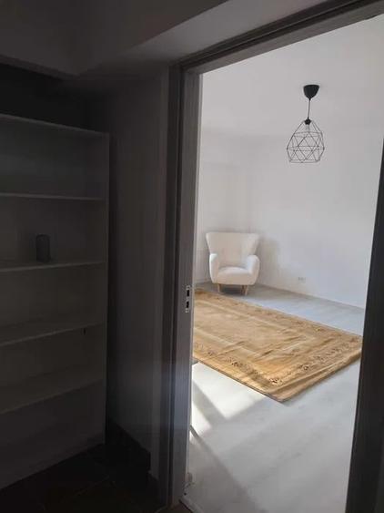 Garsoniera/ Muncii/ recent renovata - 2
