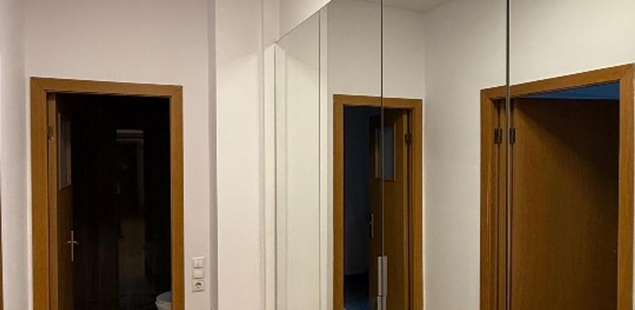 Apartament cu 4 camere semidecomandat, mobilat în Herăstrău