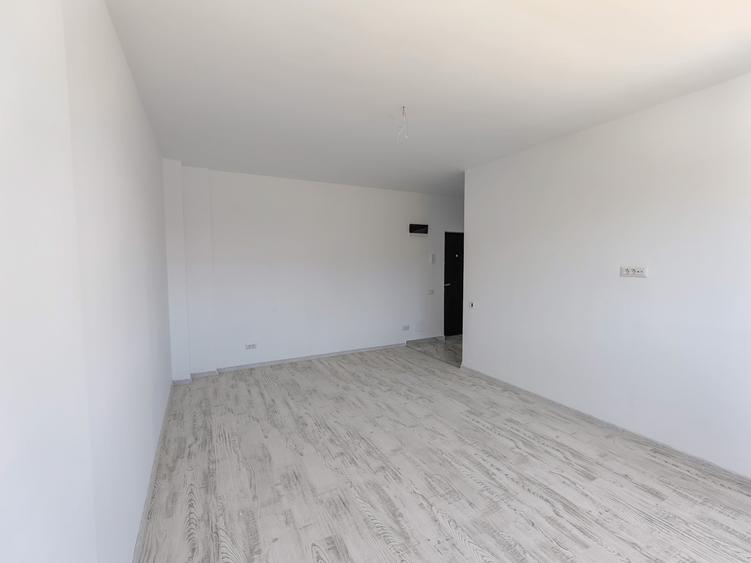 Apartament cu 2 camere decomandat în Metalurgiei
