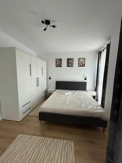 Apartament cu 2 camere decomandat în Cetate