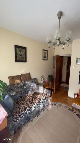 Apartament cu 4 camere de vanzare in Blaj - 1