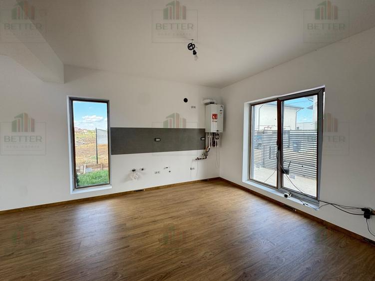 Casă individuală cu 5 camere cu Teren 275 Mp în Berceni
