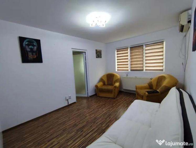 Apartament cu 2 camere nedecomandat în Central