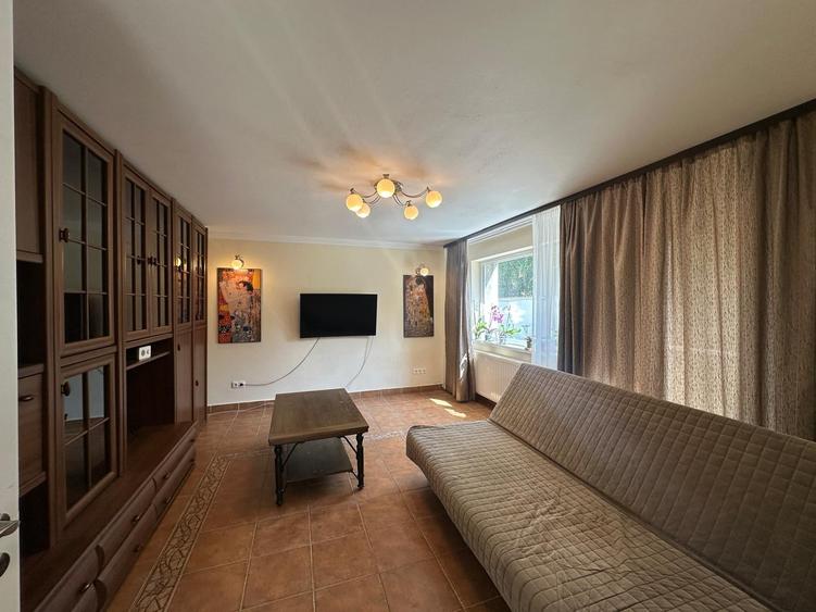 Apartament cu 2 camere decomandat în Otopeni
