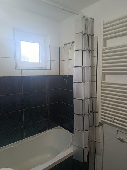 Apartament cu 2 camere semidecomandat în Drumul Găzarului