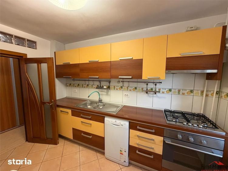 Apartament cu 4 camere în Central