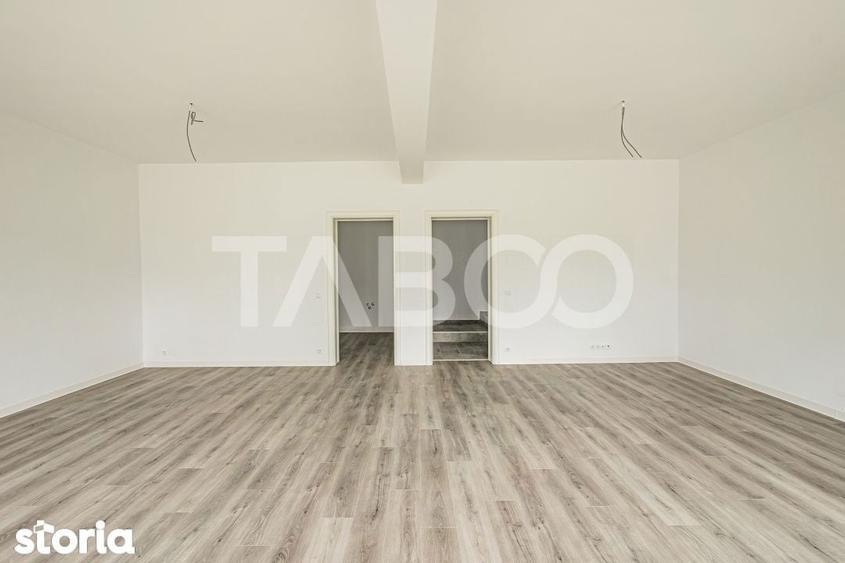 Casă cu 4 camere decomandat cu Teren 177 Mp în Central