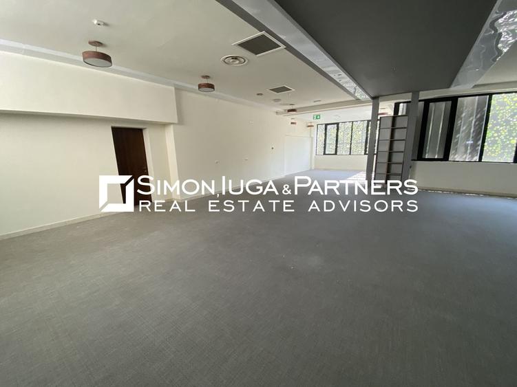 Spațiu comercial, de 243 mp, în Grigorescu