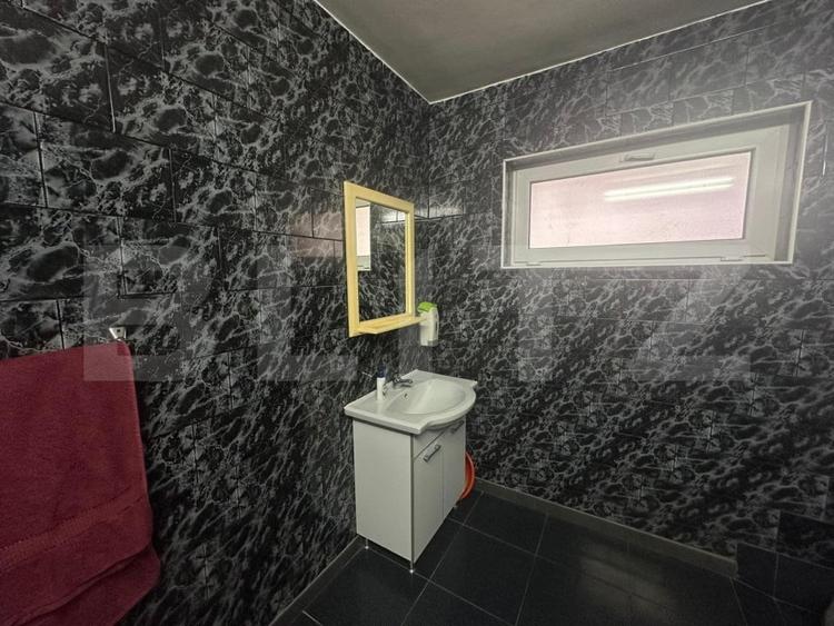 Casă individuală cu 13 camere cu Teren 850 Mp în Bărăbanț