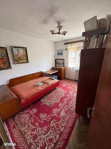 Apartament cu 3 camere semidecomandat în Ultracentral
