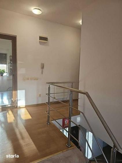 Apartament cu 4 camere în Titan