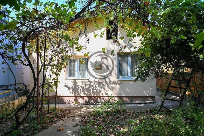 Casa din caramida de vanzare | 444 MP teren | Pleasa, PH | Comision 0% - 11