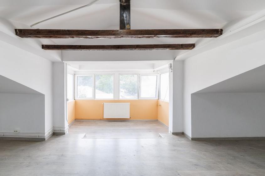 Spațiu comercial, de 150 mp, în Ultracentral