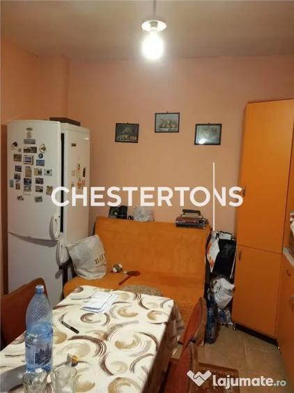 Casă cu 6 camere cu Teren 390 Mp în Central